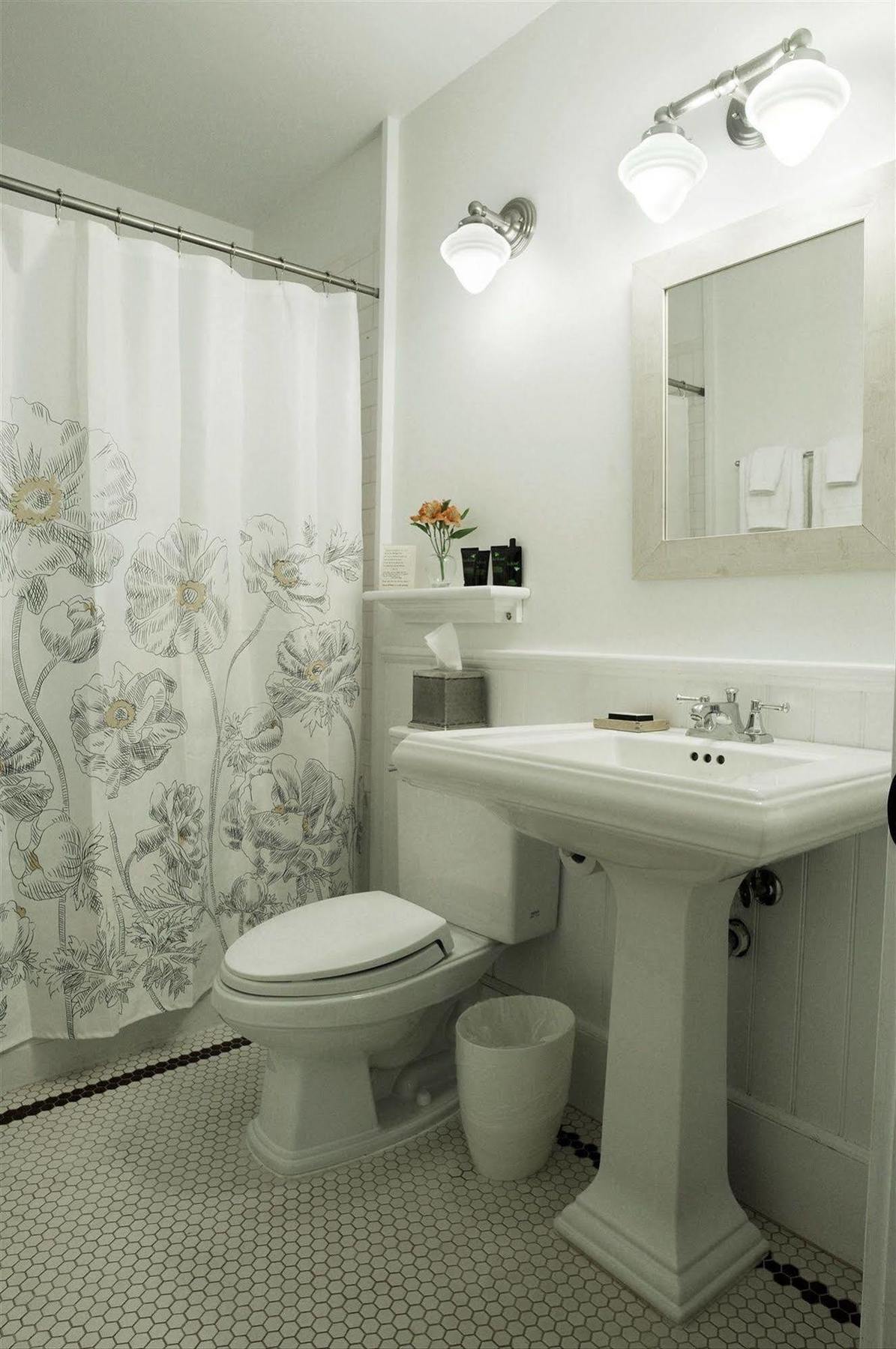 Buttermilk Falls Inn & Spa Milton Bagian luar foto